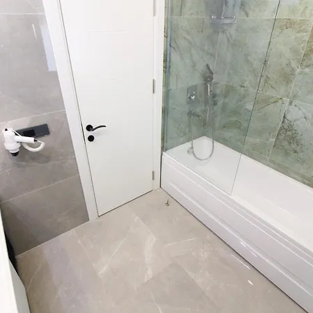Onkacity Hotel Стамбул