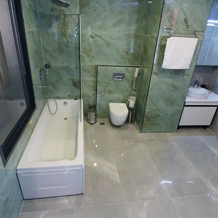 Onkacity Hotel * Стамбул